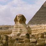 קבוצת תיירים ישראליים בדרך למצרים
