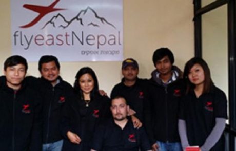 פליי איסט תוקעת יתד בנפאל