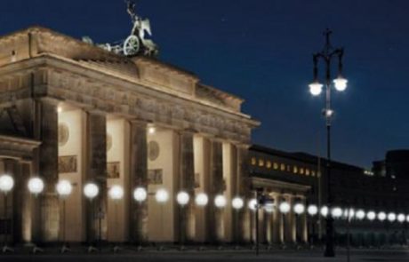 ברלין חגגה 25 שנה לנפילת החומה