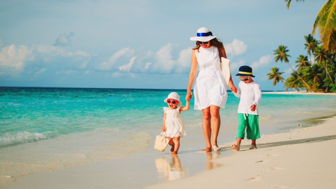 מחקר חדש חושף את יעדי החוף הטובים ביותר למשפחות