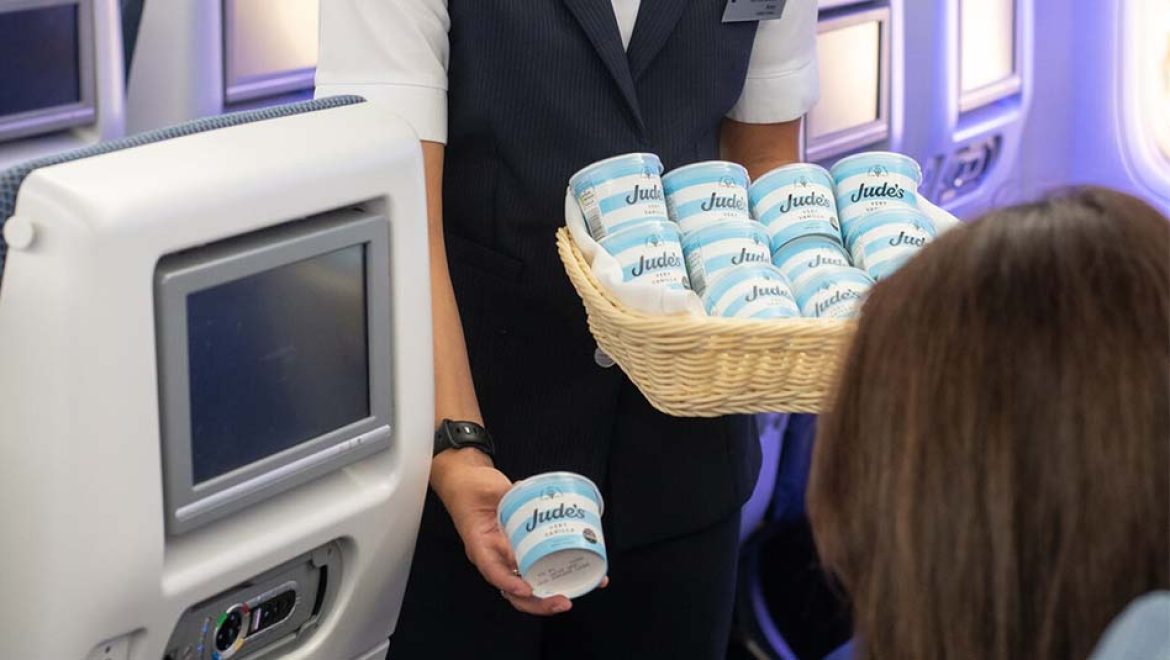 בריטיש איירווייס מוכנה לקיץ: גלידה ופינוקים לצינון הטיסה