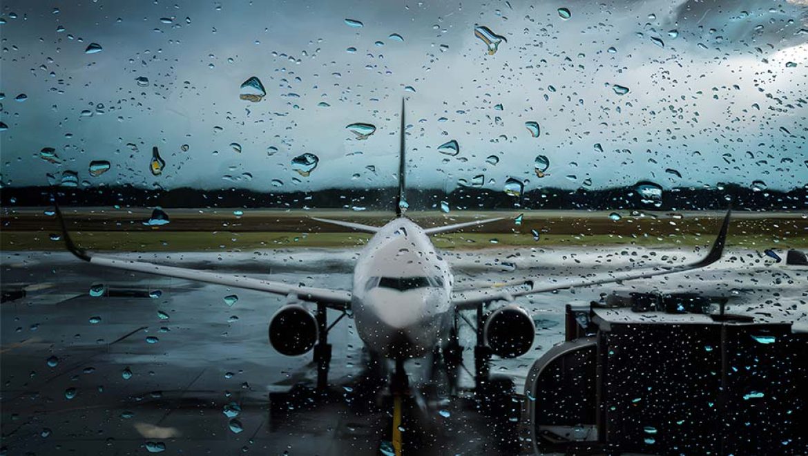 נמל התעופה של פלמה דה מיורקה הוצף לאחר גשם כבד