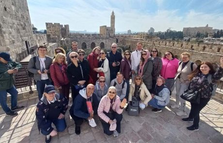 משרד התיירות: "לפתוח עוד החורף קו לשדה התעופה רמון מרוסיה"