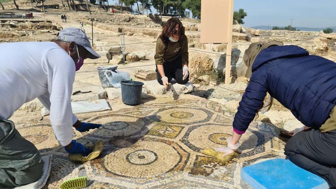 תגלית מדהימה בציפורי: נמצאה עששית מהתקופה הביזנטית