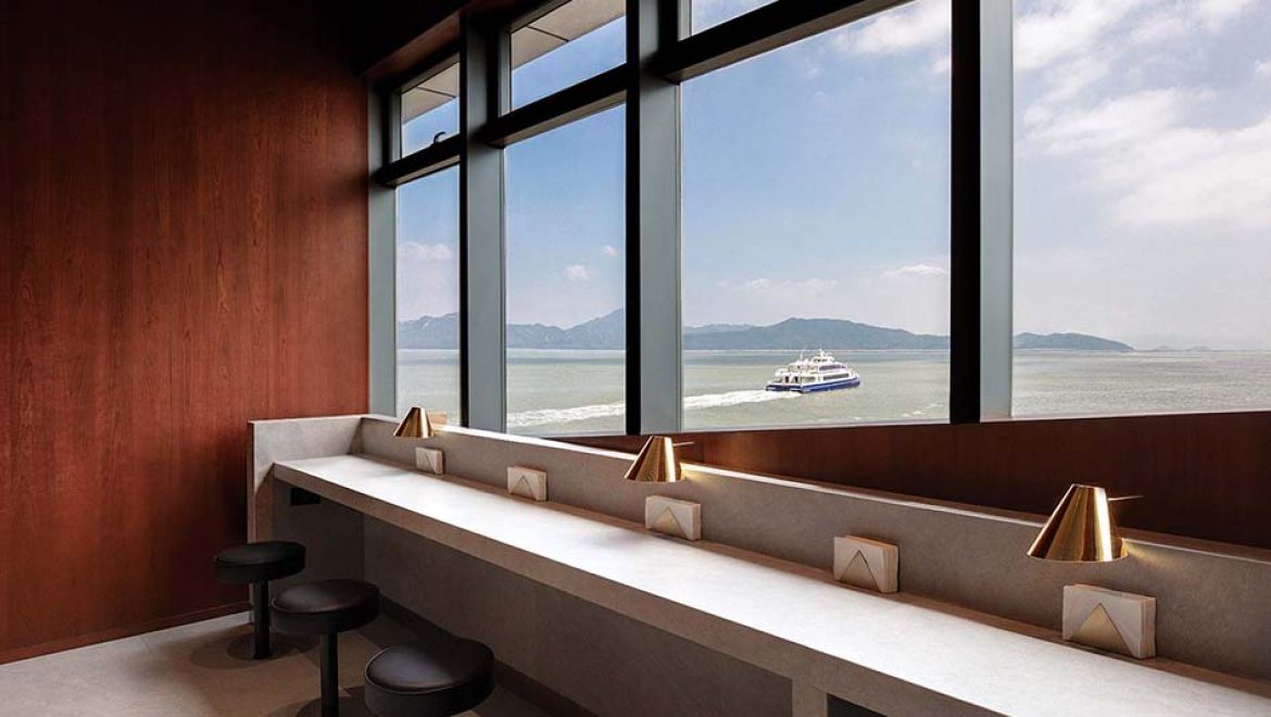 קתאי פסיפיק חנכה את Shekou ferry lounge, בנמל שנג'ן